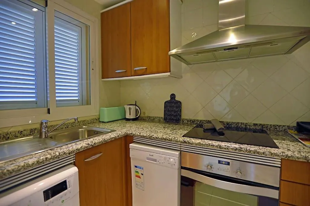 R09 Los Patios One Bedroom Apartment Marbella
