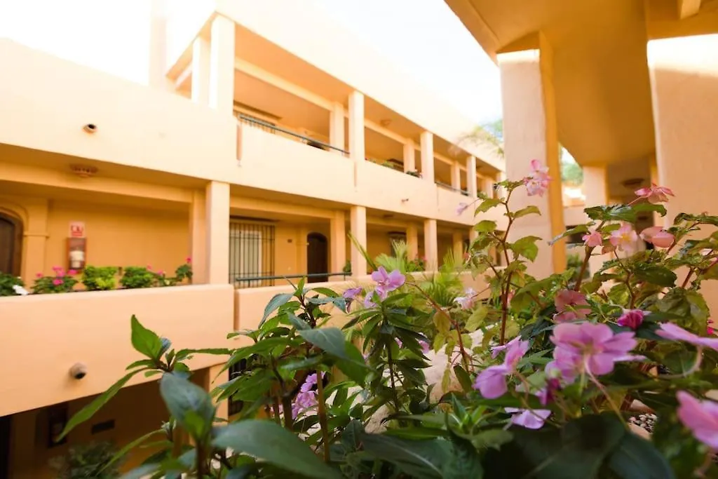 R09 Los Patios One Bedroom Apartment Marbella
