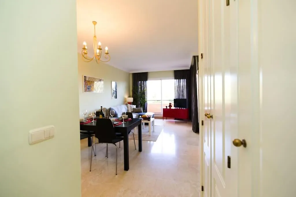R09 Los Patios One Bedroom Apartment マルベーリャ