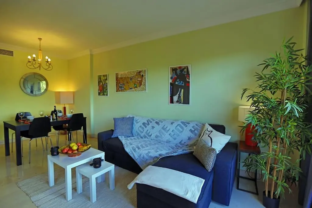 R09 Los Patios One Bedroom Apartment Marbella